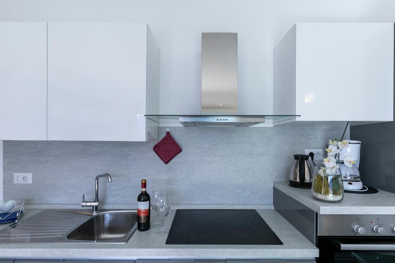 La Collinetta Apartments Vercana Eksteriør billede
