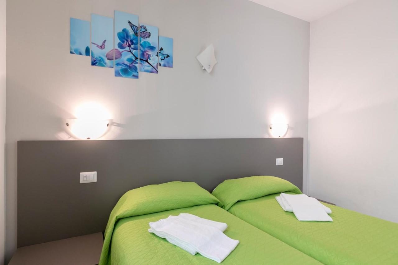 La Collinetta Apartments Vercana Eksteriør billede